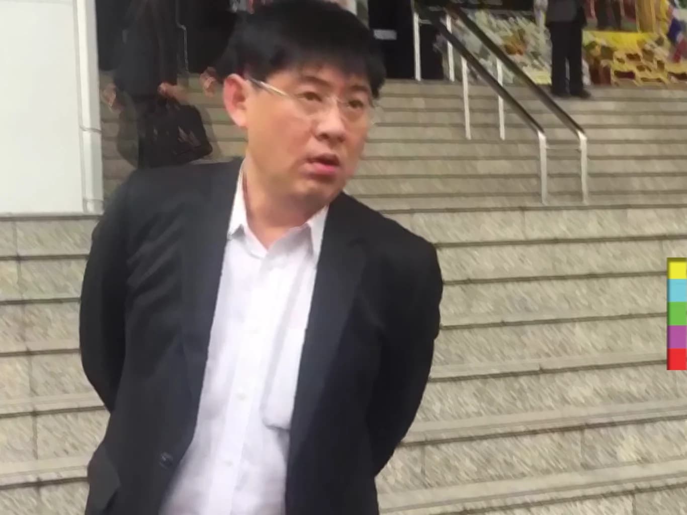 “สรยุทธ” เฮ ! ได้ประกันตัว ยื่นหลักทรัพย์ 5 ล้าน ห้ามออกนอกประเทศ