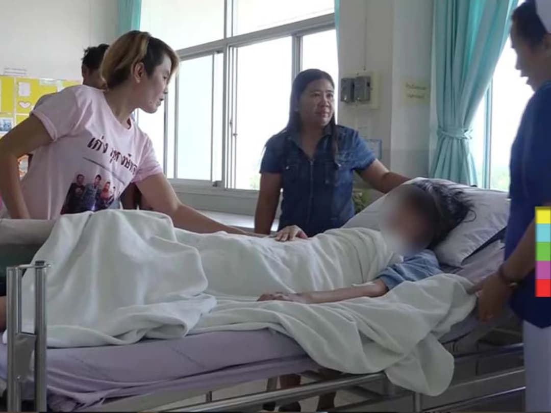 หลั่งน้ำตา ! นักเรียน ม.6 นาฏศิลป์ เจ็บหนักกระดูกข้อเท้าแตก ลั่นไม่ให้อภัยคนร้าย