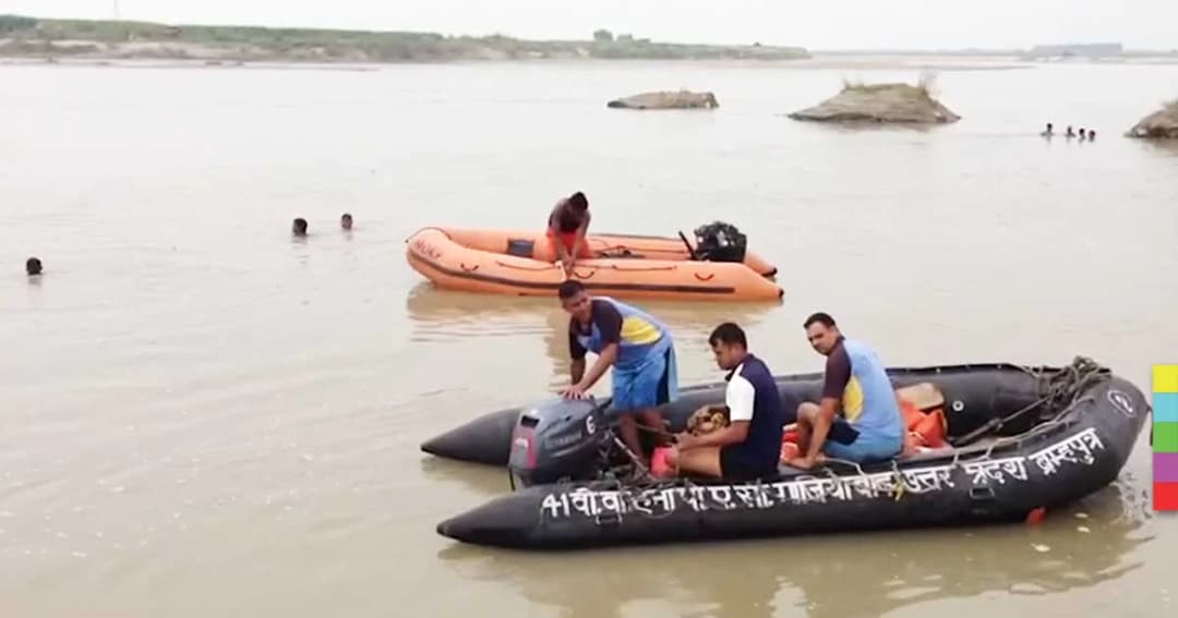 เรือล่มในแม่น้ำยมุนา ประเทศอินเดีย เสียชีวิต 20 ราย