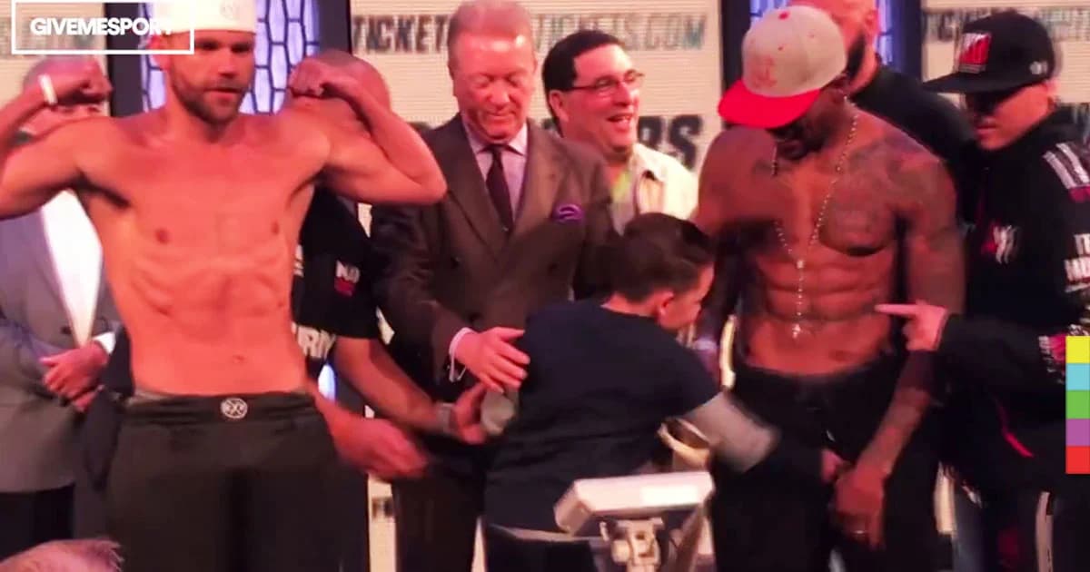 ช็อตสุดช็อก ! เจ้าหนูปล่อยหมัดตรงใส่เป้าผู้ท้าชิงแชมป์เข็มขัดมวยโลก