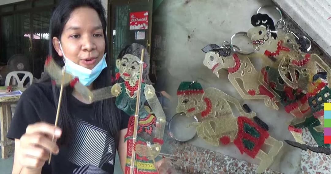 อนุรักษ์สืบสาน ! สาวใต้วัย 28 ปี แกะสลักหนังตะลุงฝีมือดี