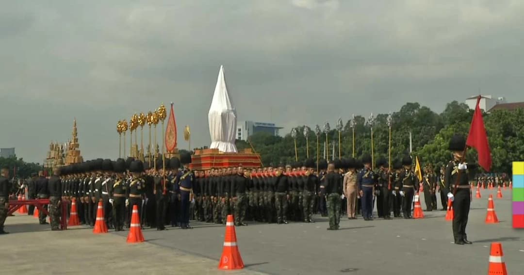 รวมกำลังพลซ้อมใหญ่ 3 ริ้วขบวนพระราชอิสริยยศในพระราชพิธีพระบรมศพ ร.9 ครั้งแรก