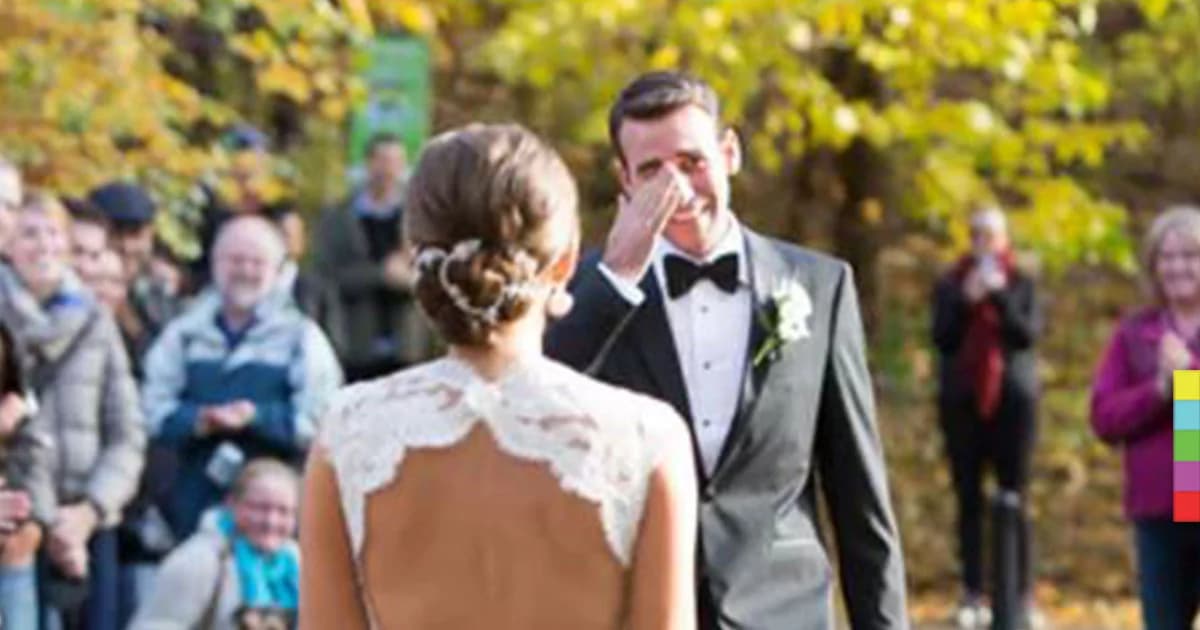 วินาทีต้องมนตร์ ! 12 ภาพเเห่งความตื้นตันผ่านใบหน้าเจ้าบ่าว เมื่อพบเจ้าสาวในงานวิวาห์