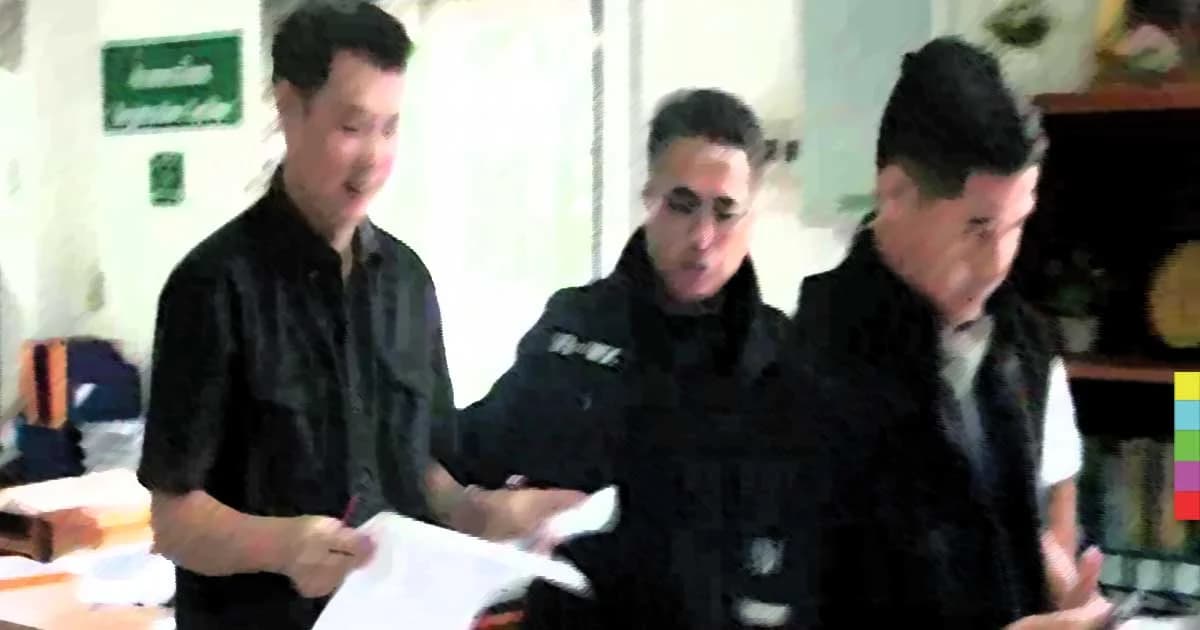 ดีเอสไอ เข้าตรวจสอบเอกสารสิทธิ์ที่ดิน “เจ้าสัวบุญชัย” ก่อสร้างบ้านหรูบนยอดเขา