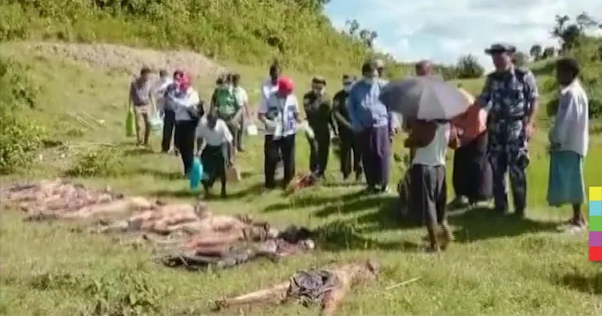 เมียนมาพาสื่อชมหลุมศพหมู่ ฝีมือกลุ่มติดอาวุธโรฮีนจา