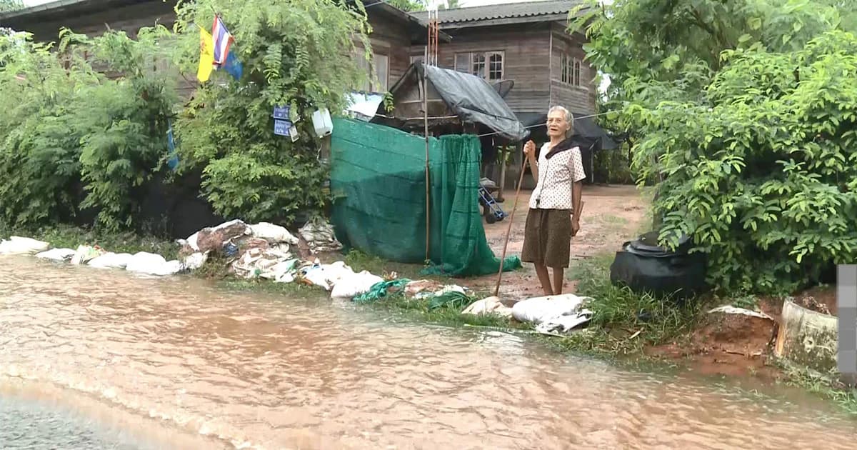 คืบหน้า น้ำท่วมภาคอีสาน ! โคราชกลับเข้าสู่สภาวะปกติ ปราจีนฯ ฝนยังตกต่อเนื่อง
