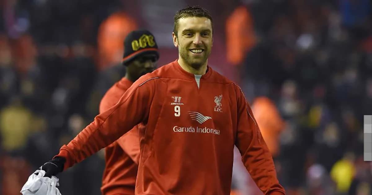 “ริกกี แลมเบิร์ต” อดีตนักเตะหงส์แดงประกาศแขวนสตั๊ด