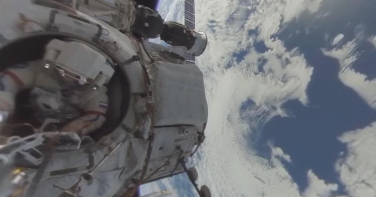 ลองชม ! ท่องอวกาศแบบ 360 องศา มุมมองเดียวกับนักบินฯ