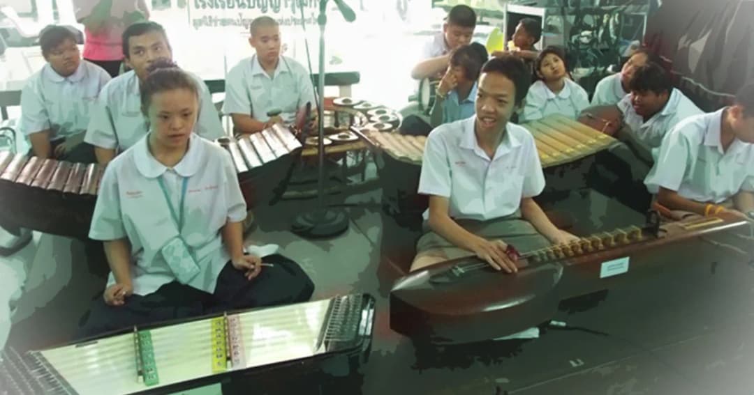 ออทิสติกแบนด์ – แม้เสียงไม่เลอเลิศ แต่กำลังใจที่ส่งมานั้นเปี่ยมล้น