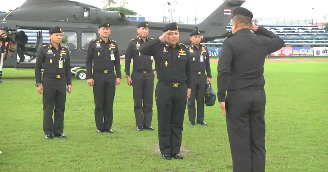 แม่ทัพภาค 1 ลงพื้นที่อยุธยาติดตามสถานการณ์น้ำอย่างใกล้ชิด