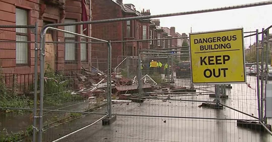 กองทัพไอร์แลนด์ช่วยเหลือผู้ประสบภัยพายุโซนร้อน “โอฟีเลีย”