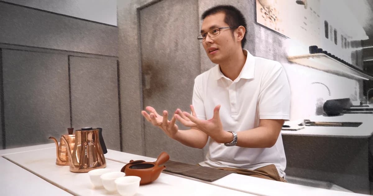 คุยกับ “ธีรชัย ลิมป์ไพฑูรย์” เจ้าของร้านน้ำชาหรูระดับลักซูรี่ ถึงรสชาติมนตรา แห่งชาตะวันออก