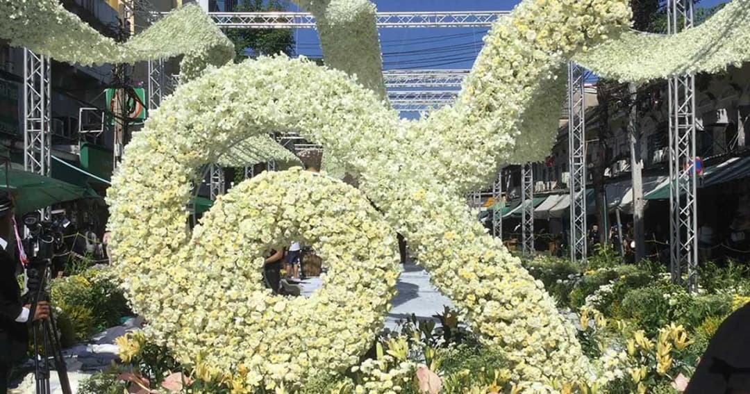 ปากคลองตลาด เร่งทำถนนสายดอกไม้เพื่อพ่อ