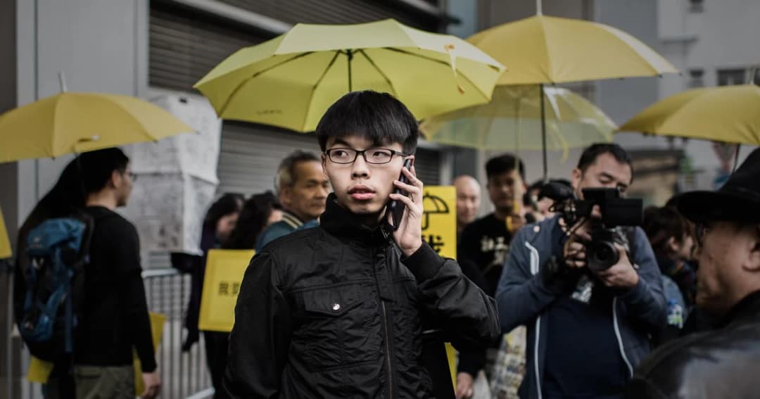 ปล่อยตัวแล้ว ! ‘โจชัว หว่อง’ และพวก เตรียมขึ้นศาลคดี ‘ปฏิวัติร่ม’