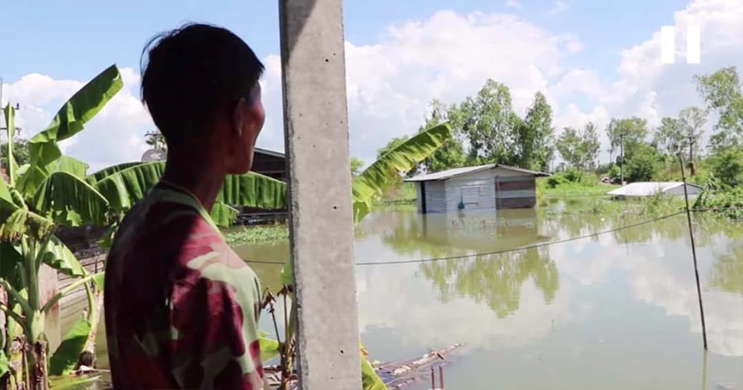 มวลน้ำเหนือไหลบ่า ! ชาวบ้านบางระกำเผชิญน้ำท่วมเทียบเท่าปี 2554