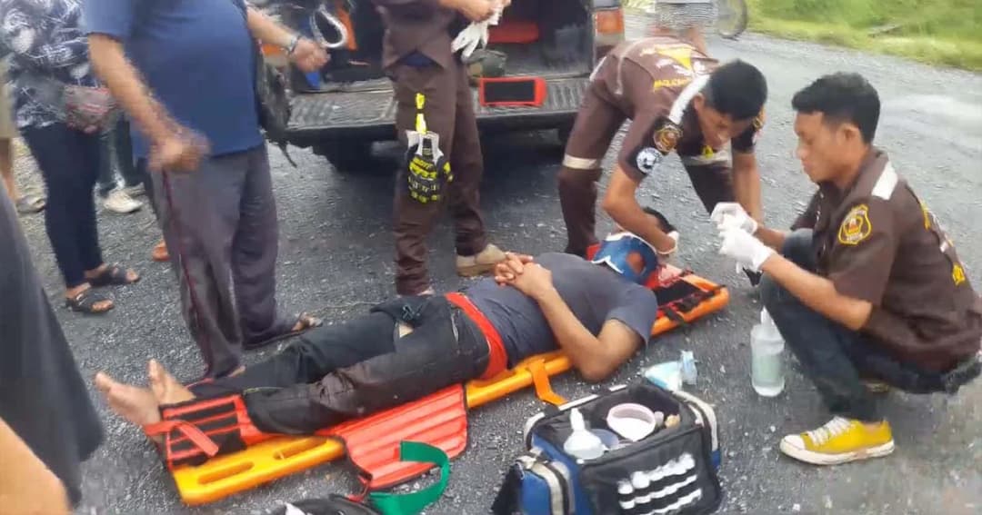 หลอน ! หนุ่มคลั่งอาละวาดบอกมีคนตามฆ่า กระโดดจากรถไฟอาการสาหัส