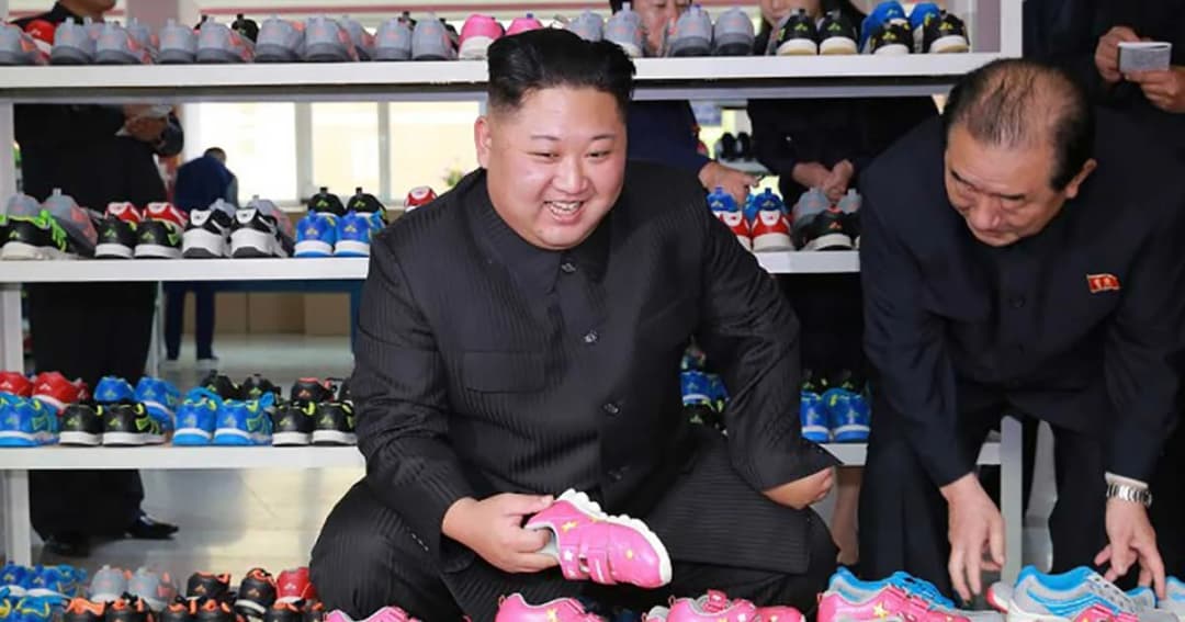 โสมแดงปล่อยเรือประมงโสมขาวกลับประเทศ ลั่นเพื่อมนุษยธรรม