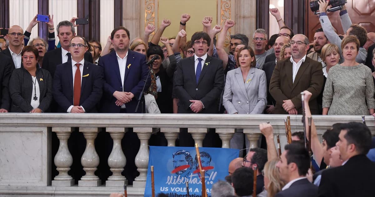 “กาตาลุญญา” ประกาศเอกราชแล้ว ! ด้านวุฒิสภาสเปนเตรียมใช้ ม.155 ยึดอำนาจ