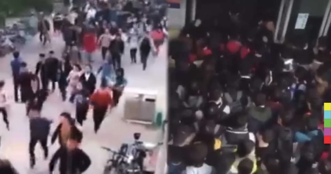 เปิดคลิป ! นักศึกษาจีนแย่งกันเข้าห้องสมุด เพื่อเตรียมสอบ ป.โท