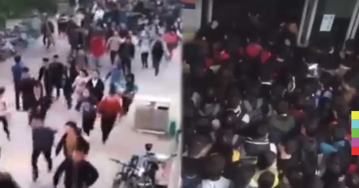 เปิดคลิป ! นักศึกษาจีนแย่งกันเข้าห้องสมุด เพื่อเตรียมสอบ ป.โท