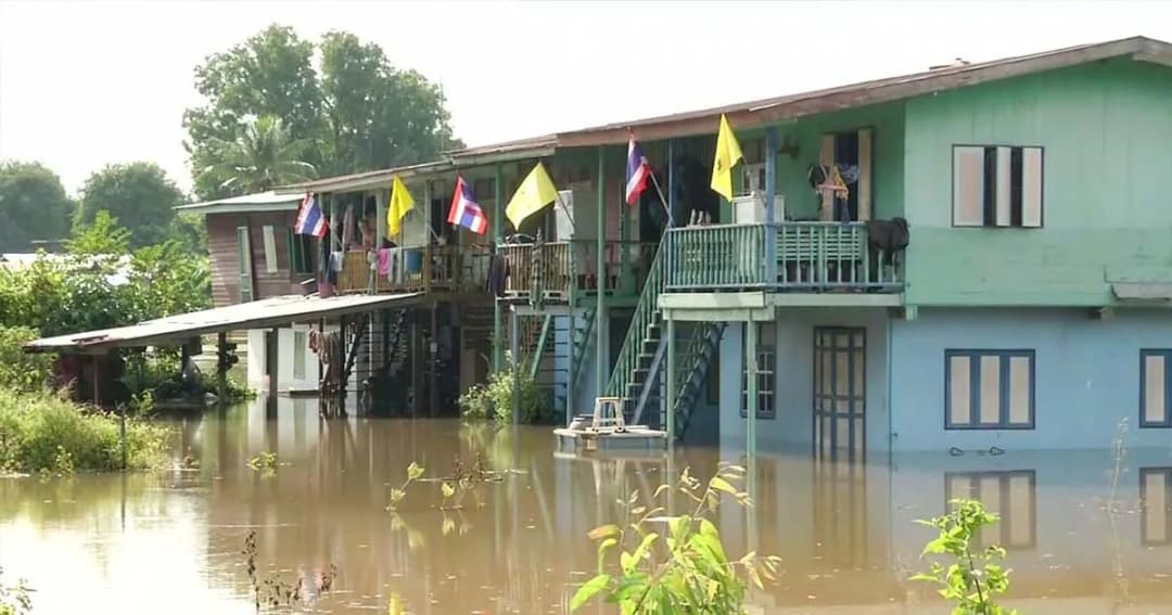 รองนายกฯ สั่งเหล่าทัพเร่งช่วยผู้ประสบอุทกภัย