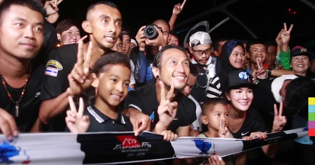 “ตูน บอดี้สแลม” จบวิ่งวันแรก ยอดบริจาคพุ่ง 47 ล้านบาท !