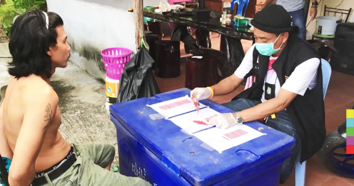 บุกจับ ‘ต้อย ห้วยยูง’ พ่อค้ายาบ้ารายใหญ่ คาบ้านพัก พร้อมของกลางเเละอาวุธปืน