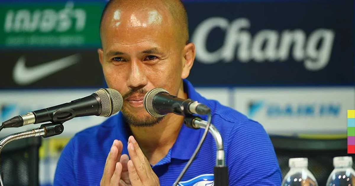 “โค้ชเทิด” ลาฉลามชล “โค้ชเบ๊ – อั๋น” ได้ต่อสัญญาหลังศึกไทยลีก