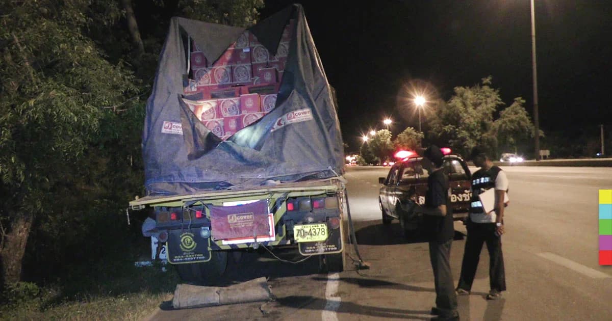 โจรแสบ ! ย่องกรีดผ้าใบ 18 ล้อ ฉกสินค้าสูญเกือบแสน