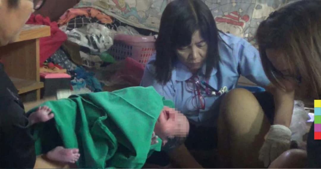 สามีร้องช่วย ! สาวท้องแก่ไป รพ.ไม่ทัน คลอดลูกแฝดในเพิงพัก ออกมา 1 อีก 1 ยังอยู่ในท้อง