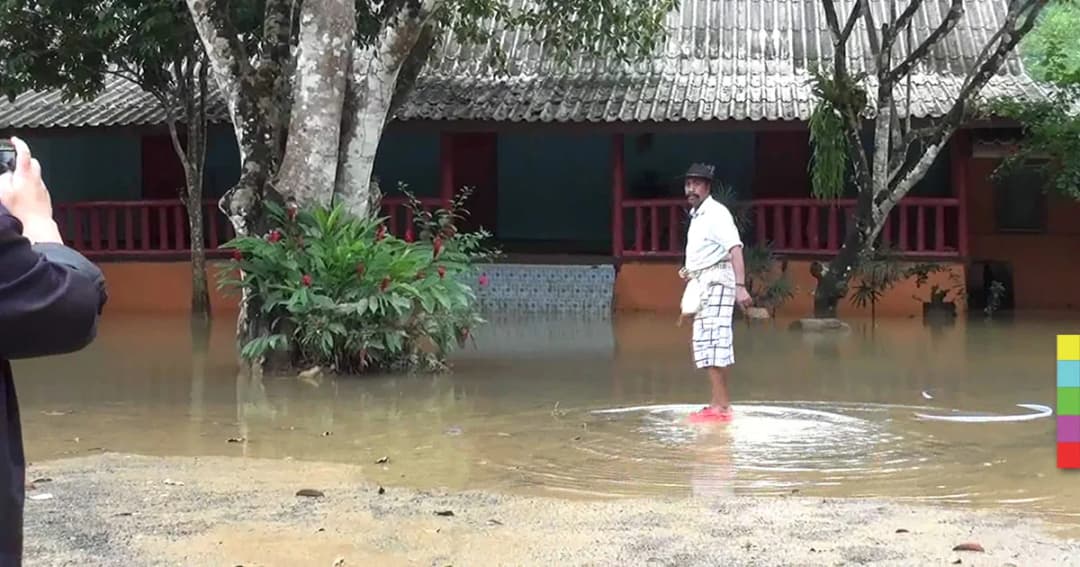 สตูลน้ำลด ! ชาวบ้านเร่งดูความเสียหาย จนท.เข้าช่วยเหลือ