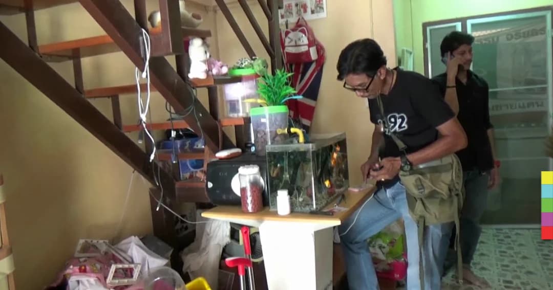 สาววัย 16 ปี ใช้เชือกผูกคอเสียชีวิตคาราวบันไดบ้าน