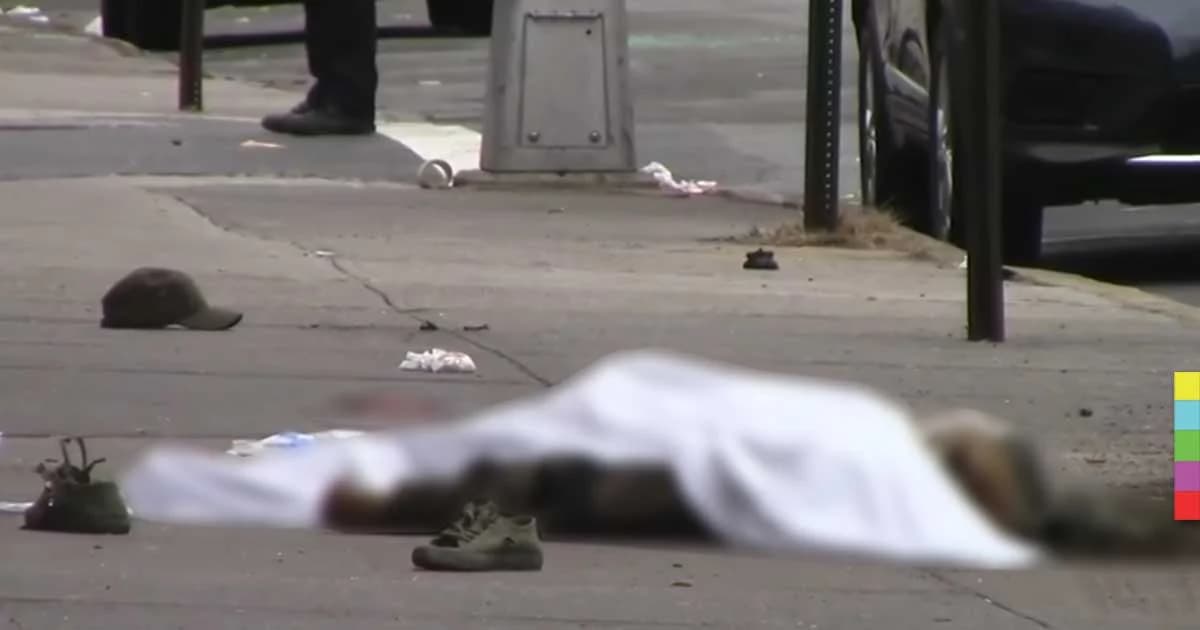 ชายมะกันจ้วงคู่กรณีเจ็บ 2 ก่อนขับรถเสยคนเดินเท้าดับ 1 บาดเจ็บอื้อ