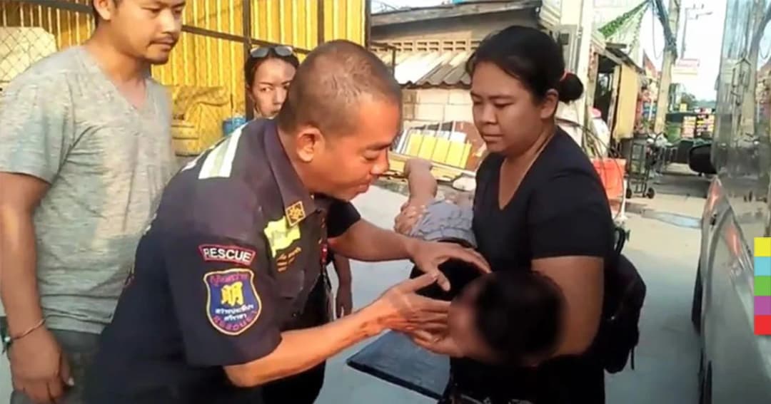 เร่งช่วยเหลือ เด็กน้อยวัย 1 ขวบ กลืนเหรียญ 5 บาท ลงคอ