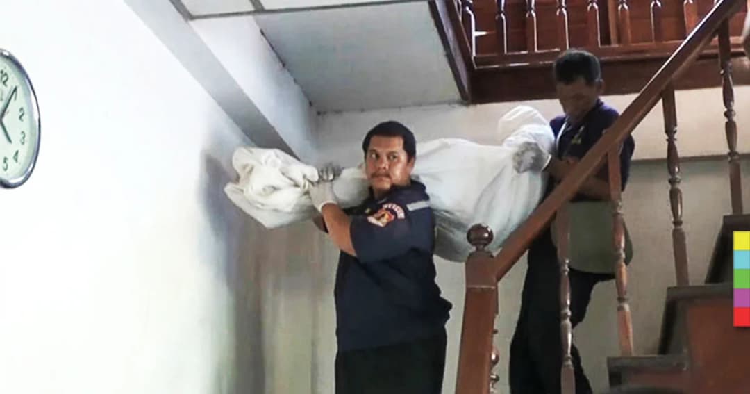 หนุ่มใหญ่สุโขทัย ผูกคอตัวเองดับในห้องน้ำ ก่อนญาติเข้ามาพบศพ