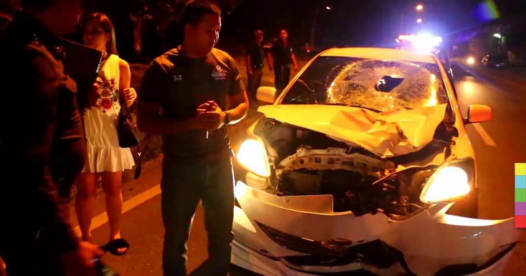 หนุ่มซิ่งเก๋งชนสาวข้ามถนนสัตหีบ-พัทยา ดับคาที่