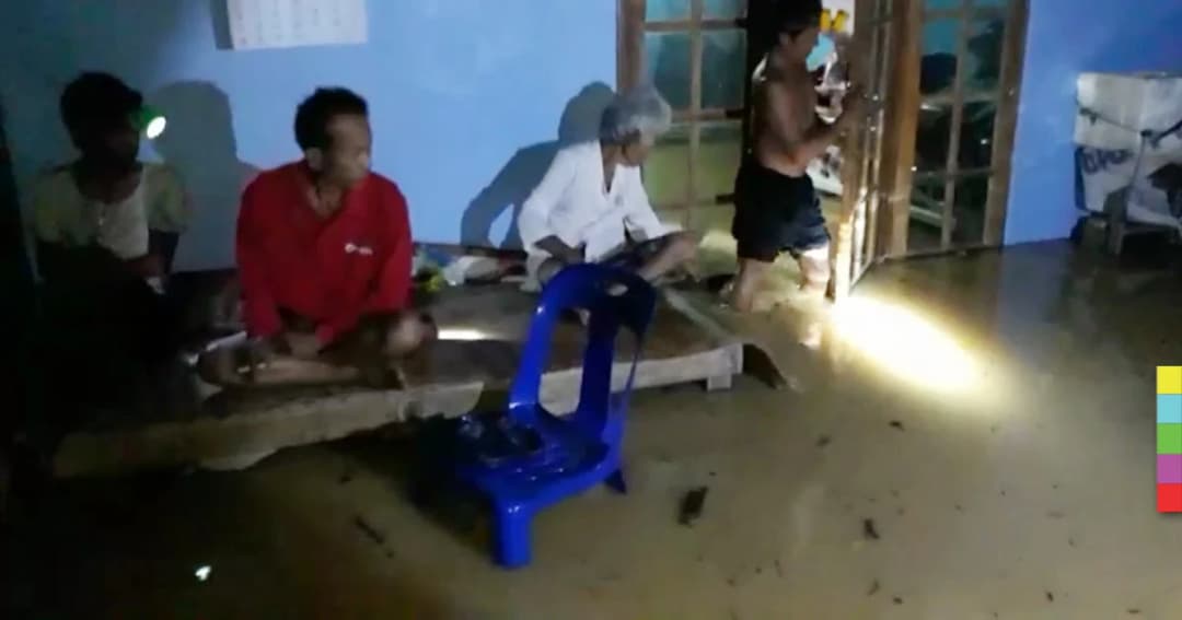 พังงาฝนถล่ม ! น้ำป่าไหลหลากท่วม 2 ตำบล ในท้ายเหมือง