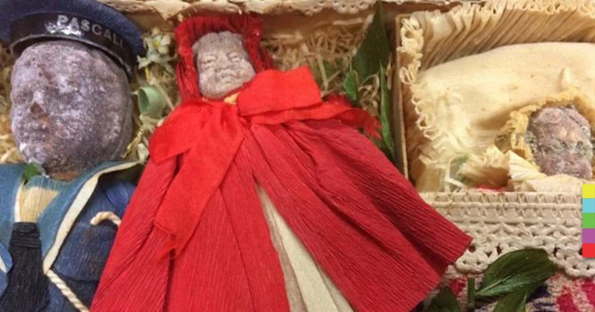 เปิดประมูล ! ช็อกโกแลตหนูน้อยหมวกแดงโบราณเมื่อ 100 ปีก่อน