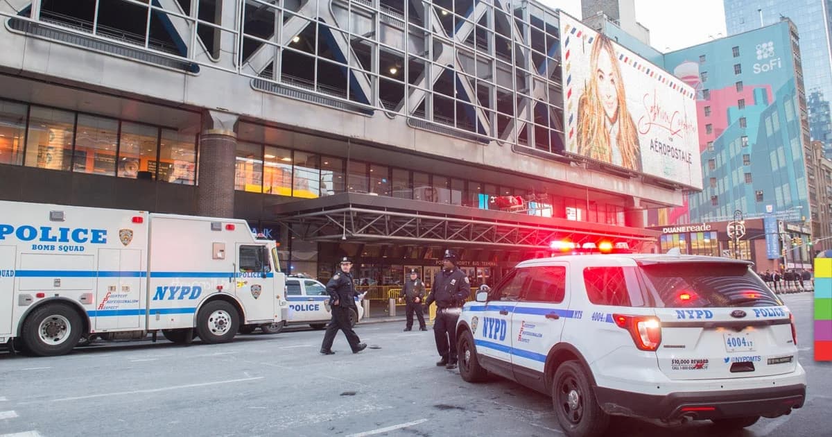 เหตุระเบิดใกล้ไทม์สแควร์ นครนิวยอร์ก สหรัฐฯ