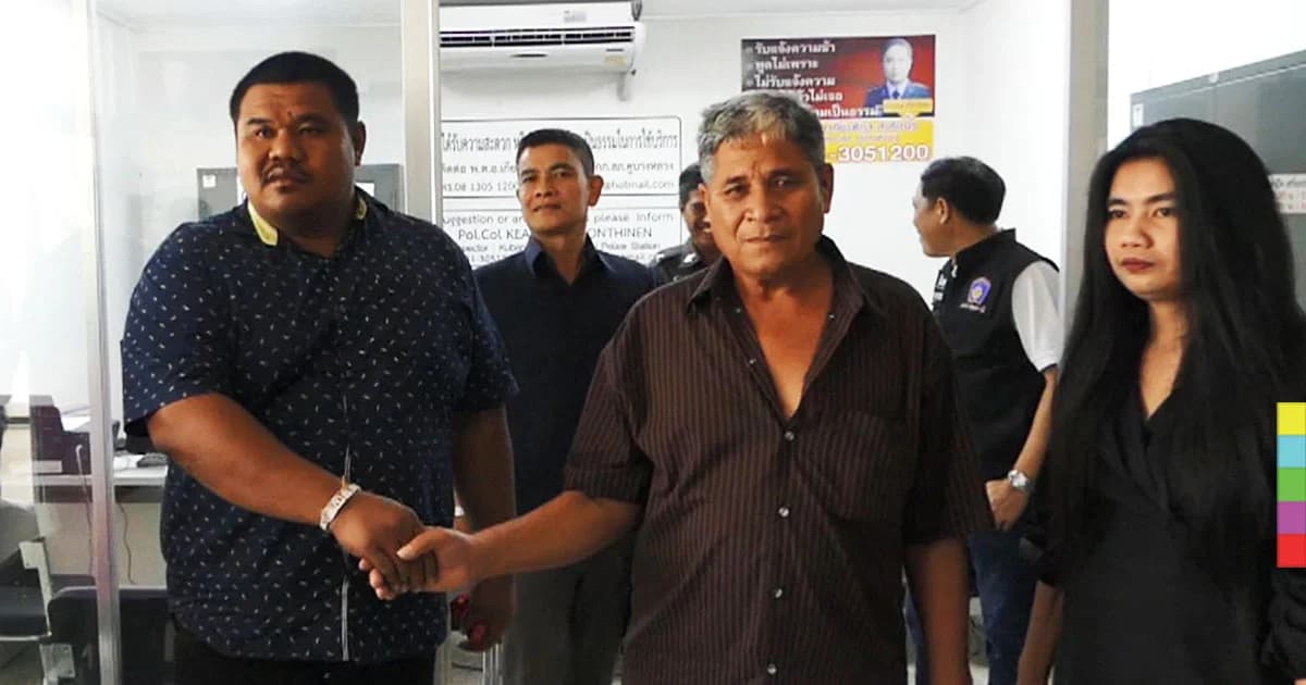 ลุงขับรถสองแถว พร้อมหนุ่มคู่กรณี ต่อยหน้าผากแตกเย็บ 3 เข็ม จับมือยอมความกันแล้ว