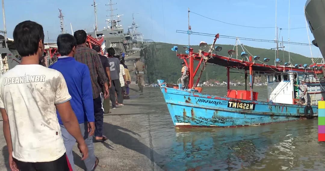 ทัพเรือภาคที่ 2 จับเรือประมงเวียดนาม-ไทย ทำผิดกฎหมาย