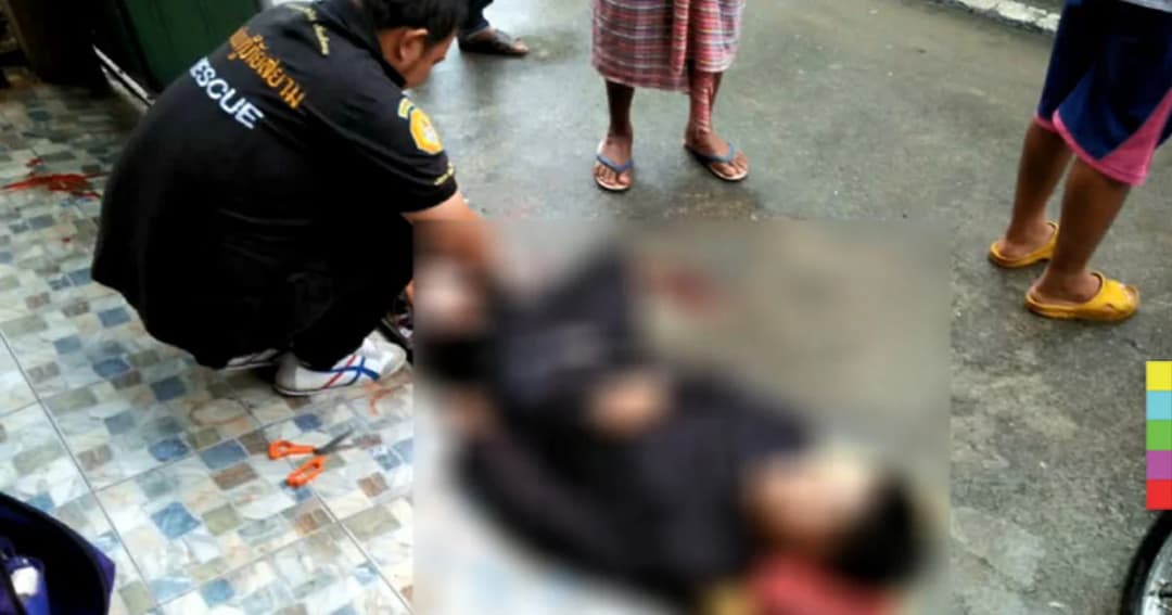 หนุ่มร่างทรงคลั่ง ! ทำร้ายภรรยา บาดเจ็บสาหัส ก่อนใช้มีดจ้วงแทงตัวเองดับ