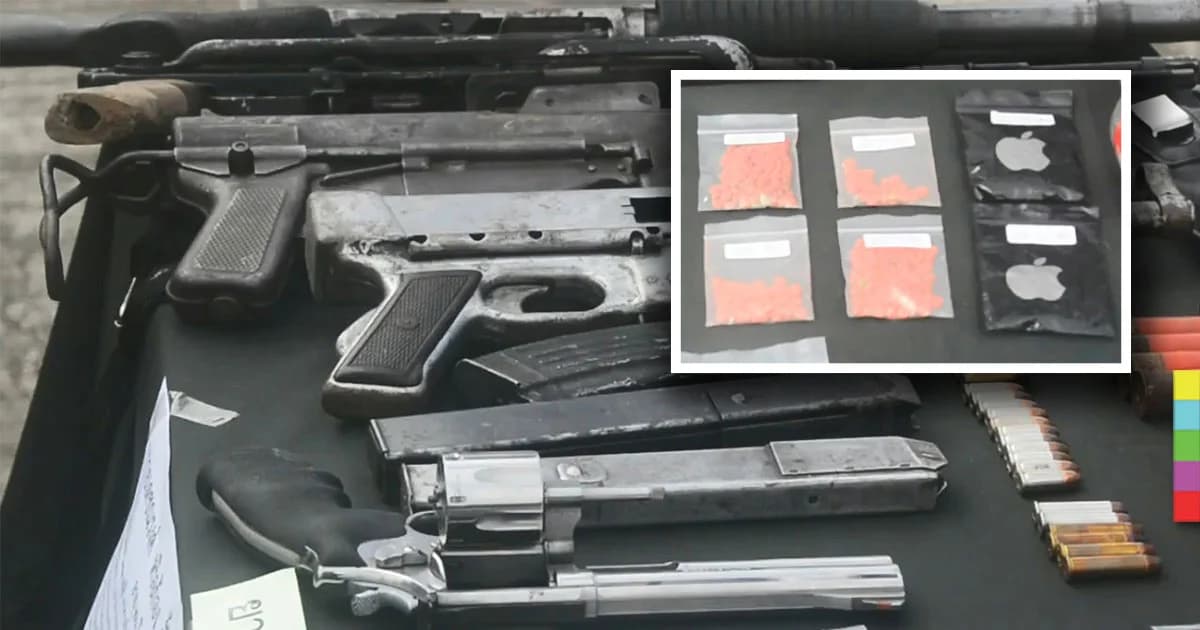 บุกรวบหนุ่มวัย 26 ปี เเละพวก เปิดร้านประดับยนต์ ซุ้มไก่ชนบังหน้า ค้ายาบ้าและอาวุธสงคราม