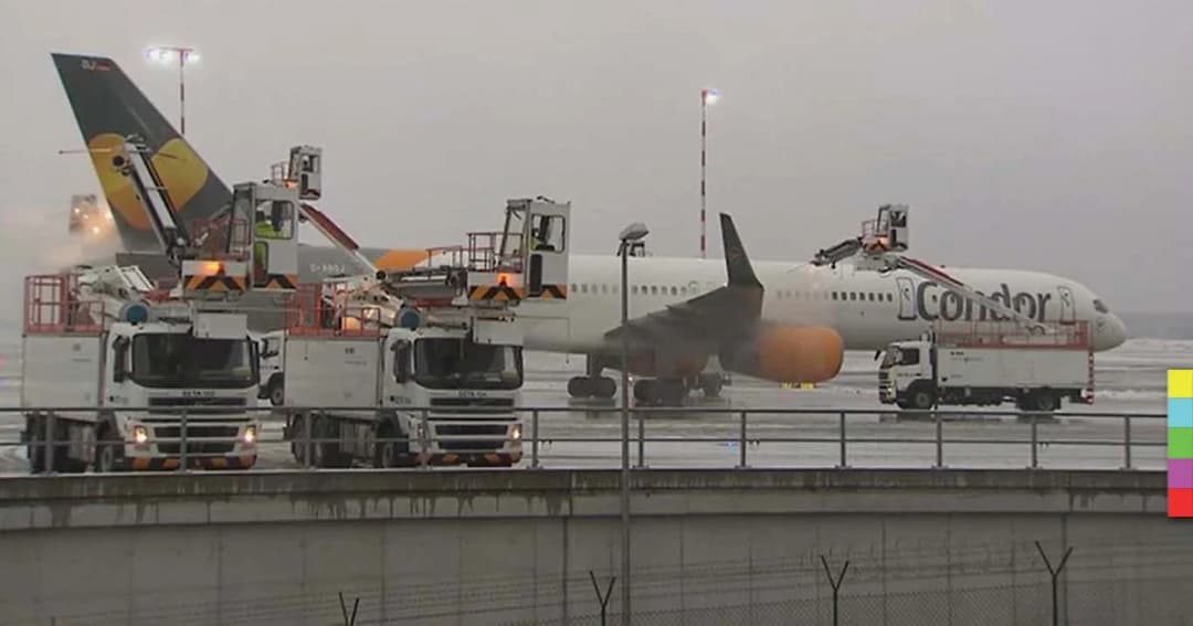 หิมะถล่มยุโรปเหนือ ทำการสัญจรปั่นป่วน เที่ยวบินถูกยกเลิกกว่า 170 เที่ยว