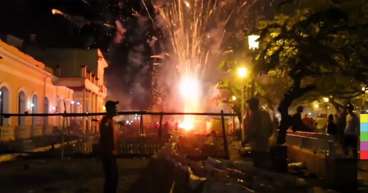 พลุระเบิดในงานคริสต์มาส คาร์นิวัลที่คิวบา เจ็บหลายสิบคน