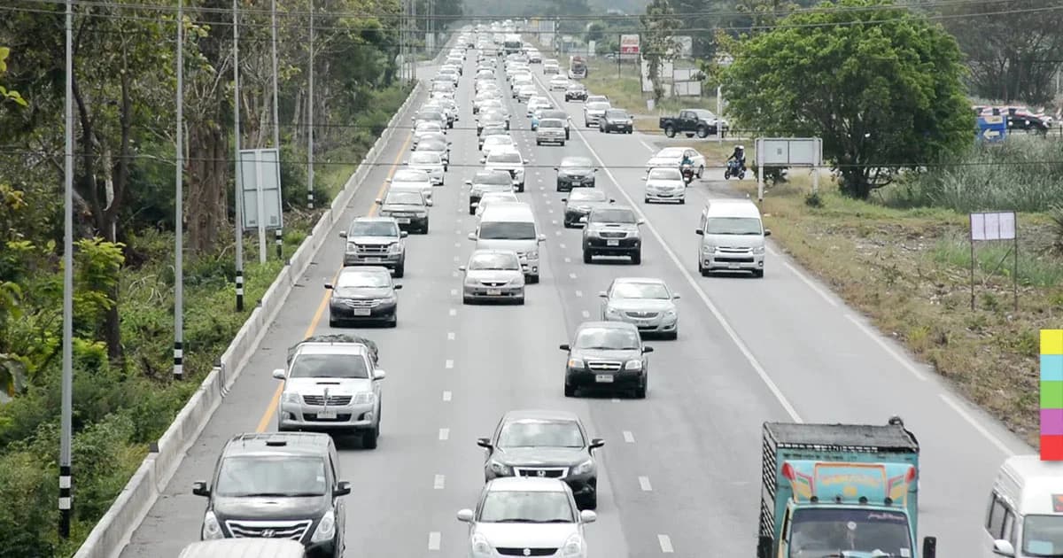 ปชช.ทยอยขึ้นเหนือ ‘ถ.สายเอเชียอ่างทอง’ รถเริ่มหนาแน่น