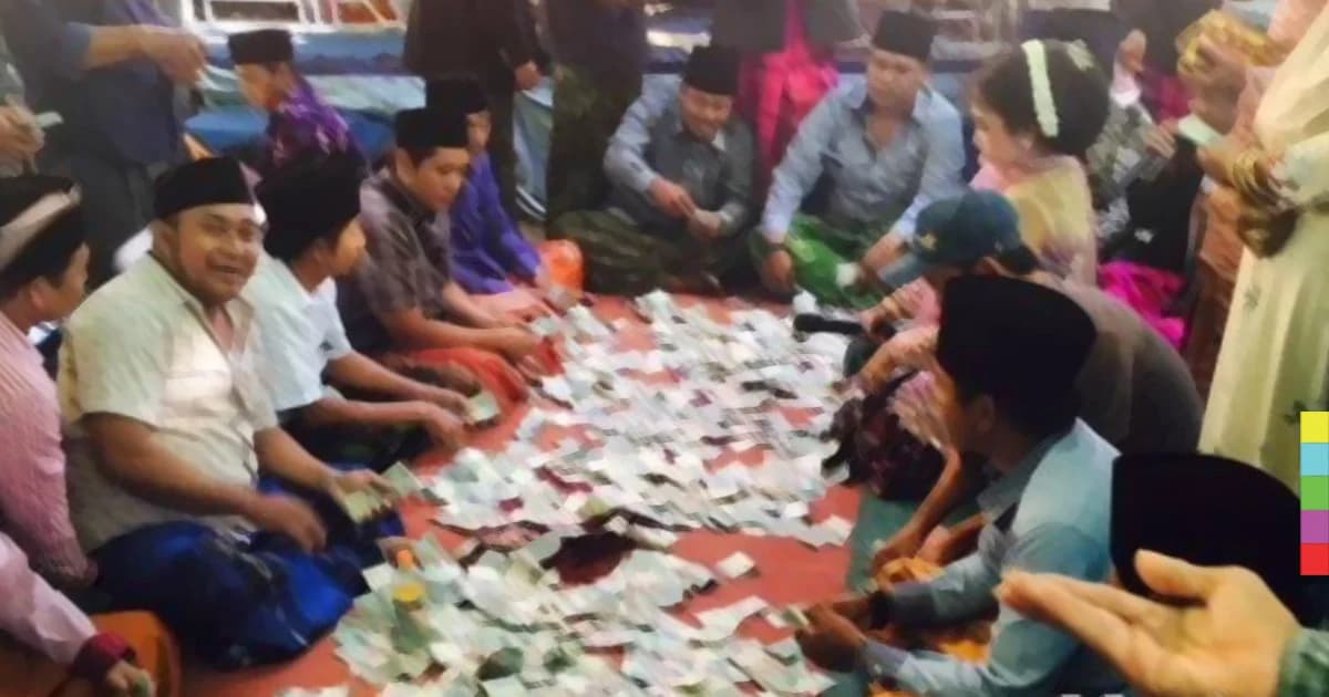 พ่อแม่ในอินโดนีเซียจับลูกแต่งงานตั้งแต่ยังเด็กเพราะอยากได้เงินช่วยงานคืน