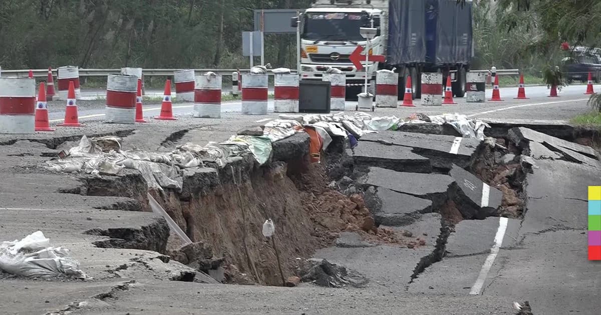 ทางหลวงนครราชสีมา ทุ่มงบ 19.8 ล้าน เร่งซ่อมถนนทรุด