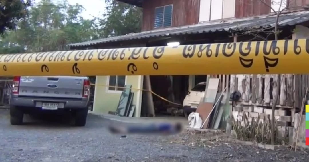 ช่างรับเหมาเครียด คว้าปืนยิงขมับดับต่อหน้าแม่-ลูกสาว