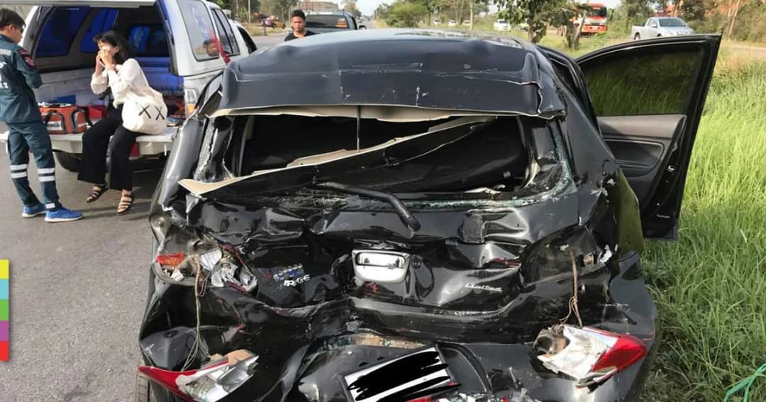 นักดนตรีสาวได้รับบาดเจ็บ เผย ด่านลอยทำให้รถชนกัน ตร.อ้าง ปฏิบัติหน้าที่